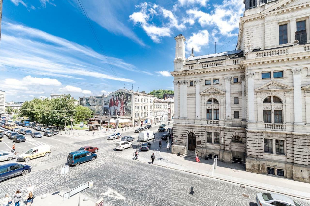 Opera House Apartment 2 Lviv Ngoại thất bức ảnh